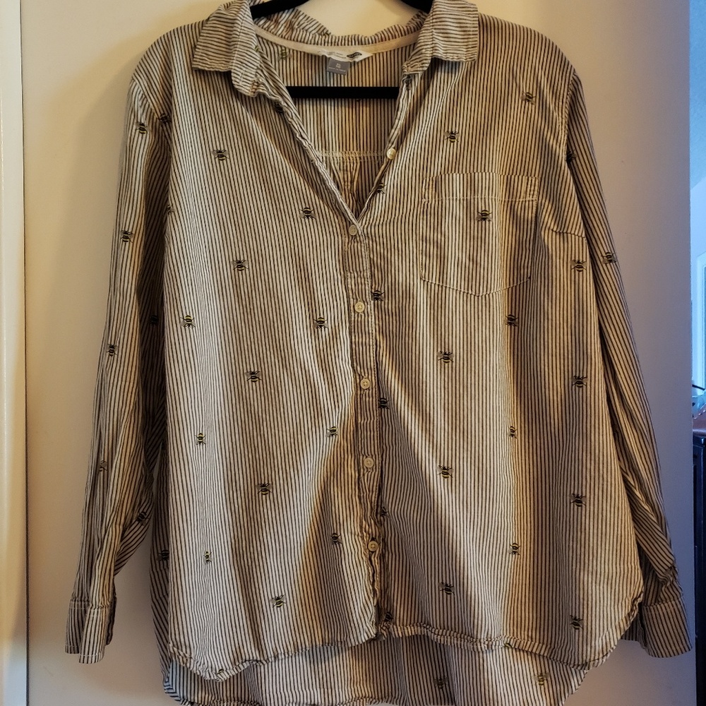 Long sleeve button down from old navy